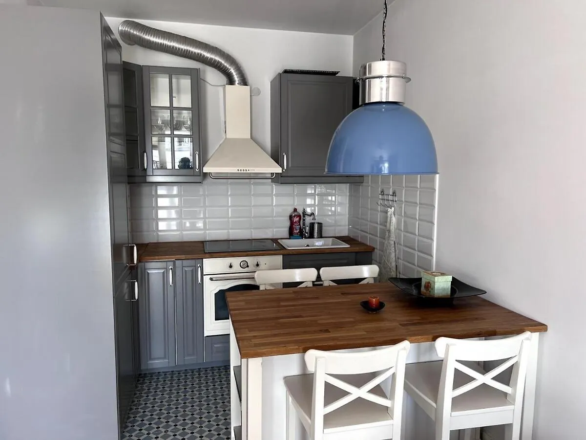 New - Apartment In Park - Near By The City Center Warsaw Poland