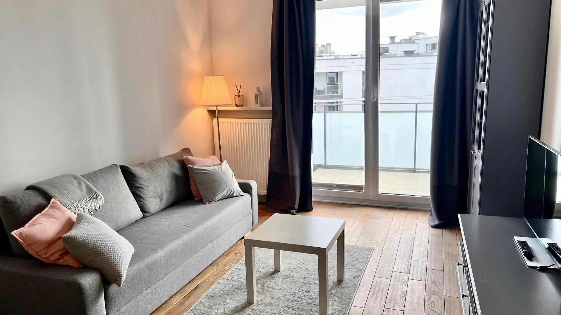 New - Apartment In Park - Near By The City Center Warsaw