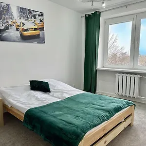 Apartament Stadion - Duzy Blisko Stadionu Narodowego W Warszawie., Warszawa