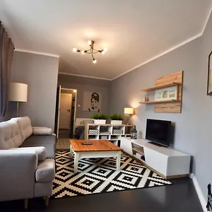 Apartament Abrahama, Warszawa